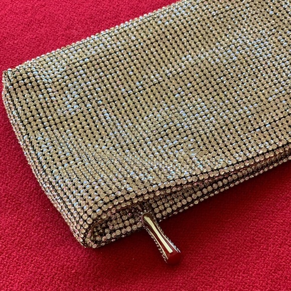 Christian Louboutin Maykimay Crystal Rhinestone Sequin Clutch Gold Holiday - Picture 2 of 4